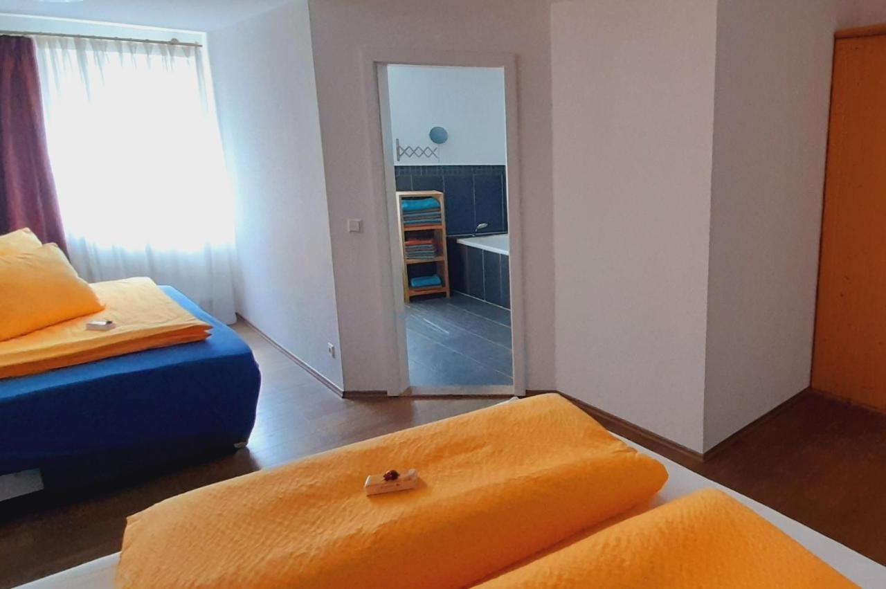 Ferienwohnung Aroma Moselblick บัวร์เกน ภายนอก รูปภาพ